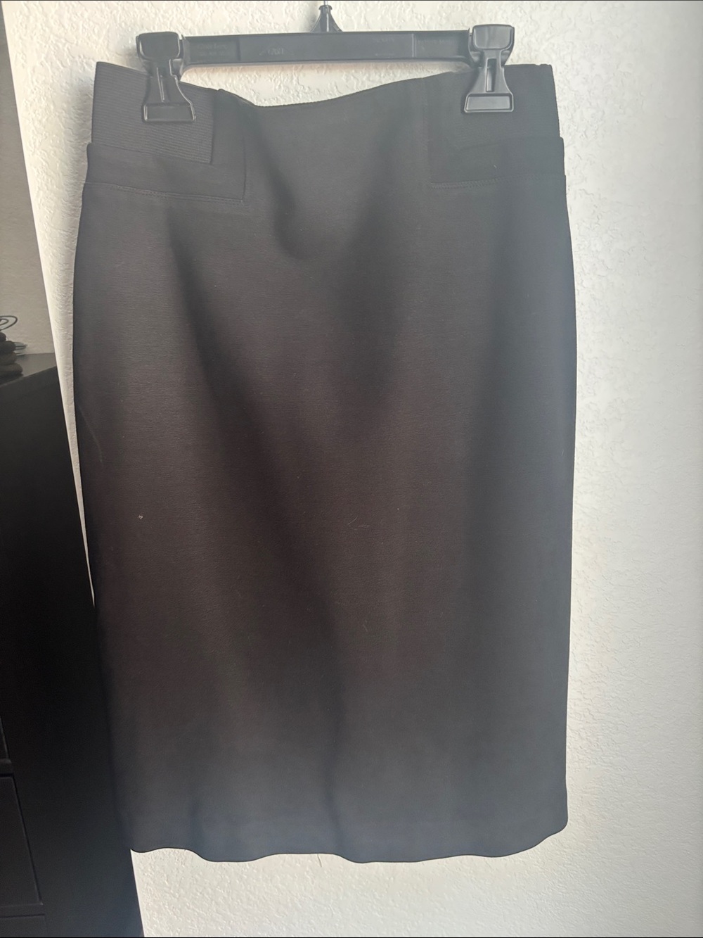 Elie Tahari Black Pencil Skirt